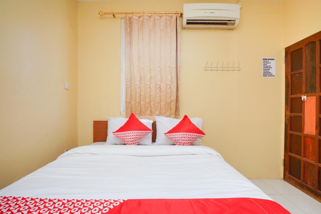 Oyo 2656 Az Zahra Residence Syariah Surabaia Exterior foto